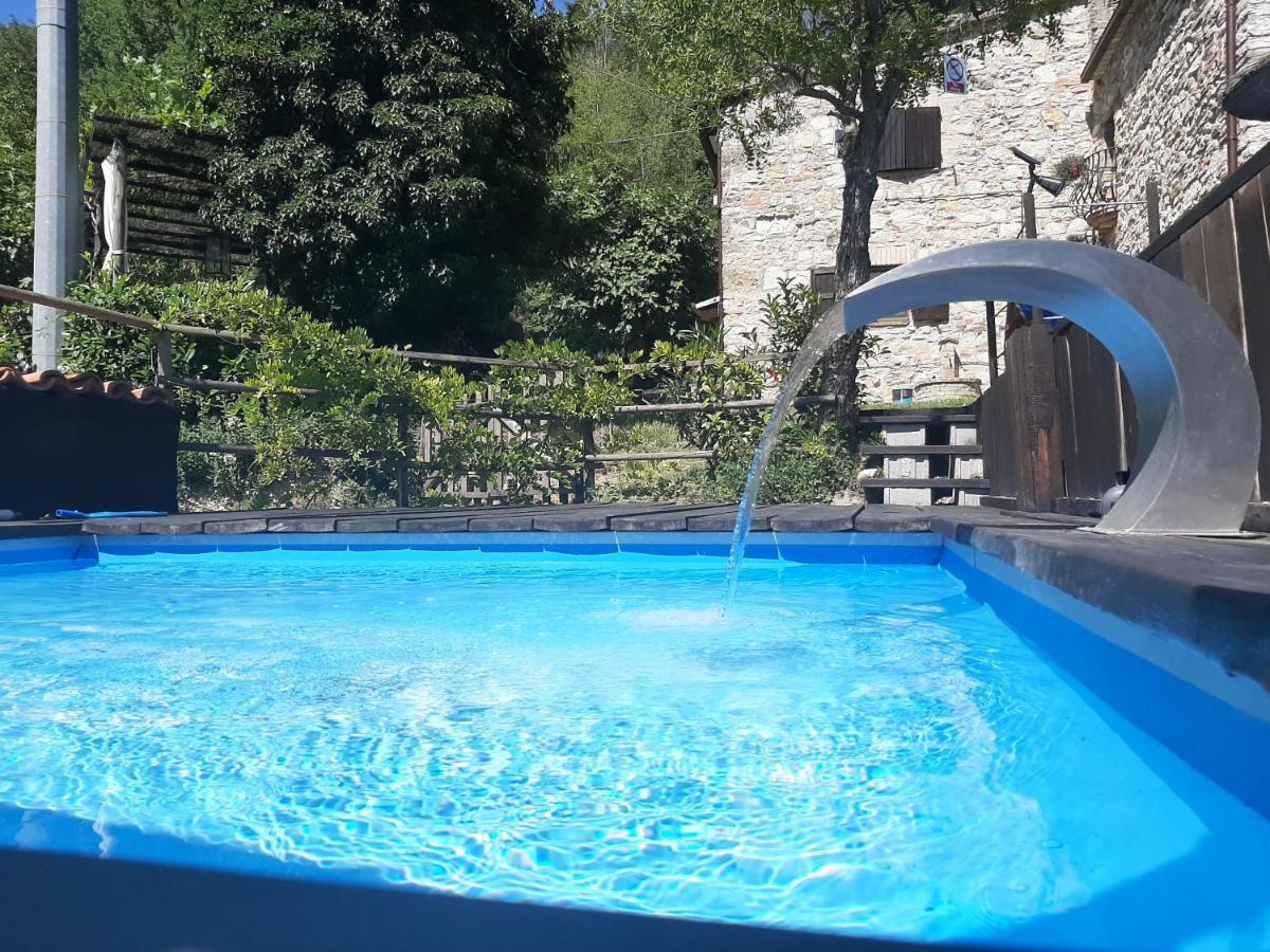 אורבינו Holidays Ca Tassino מראה חיצוני תמונה