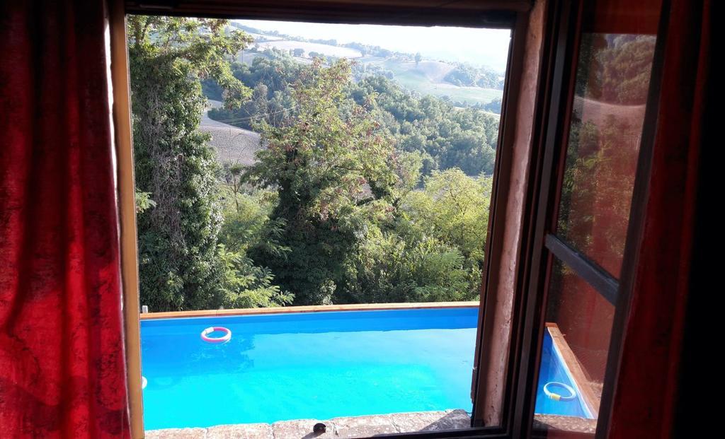 אורבינו Holidays Ca Tassino מראה חיצוני תמונה